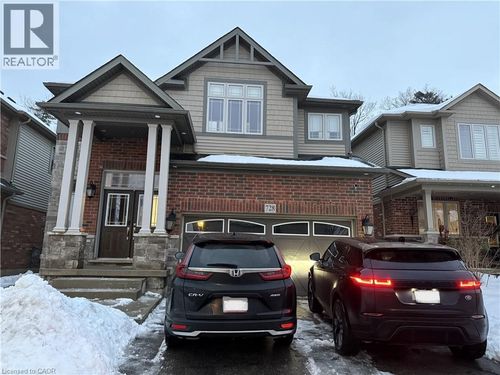 {{alt}} | Card Image