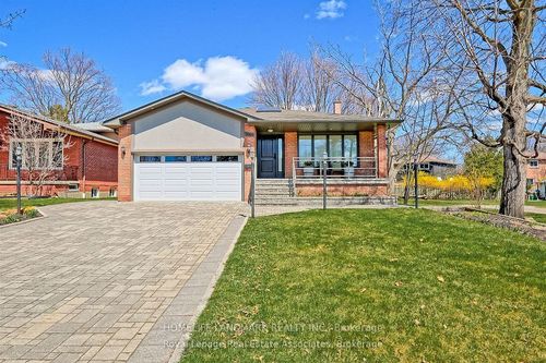 up-3069 Given Rd, Mississauga, ON, L5A2N2 | Card Image