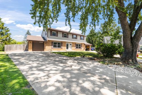 W157N11054 Tinkers Ct, Germantown, WI, 53022-4251 | Card Image
