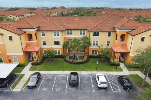 apt-7208-5471 Vineland Rd, ORLANDO, FL, 32811-7672 | Card Image