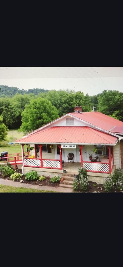 679 New Hope Church Rd, Barbourville, KY, 40906-7516 | Card Image