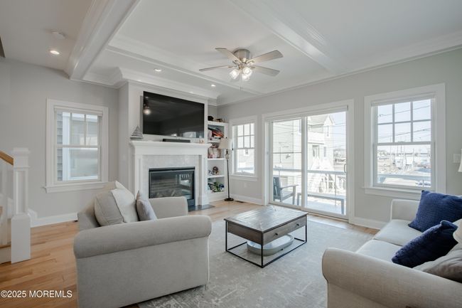 26 Beach St, House other with 3 bedrooms, 3 bathrooms and null parking in Sea Bright NJ | Image 6