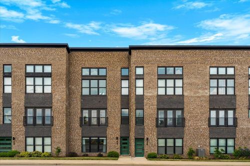 2109-955 Tarr Trce, Lexington, KY, 40508-2160 | Card Image