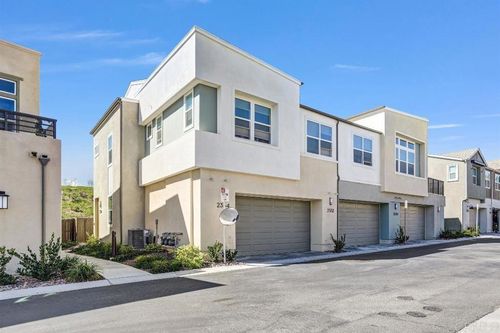 2332 Trevi Cir, Chula Vista, CA, 91913-3773 | Card Image