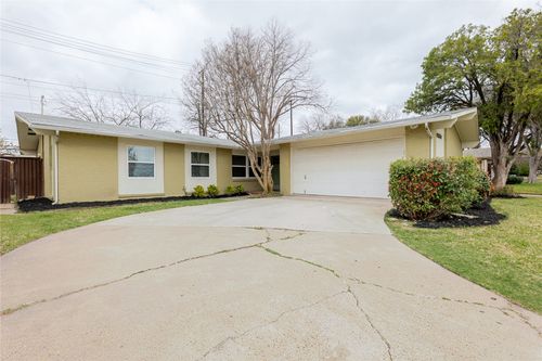 11839 High Meadow Dr, Dallas, TX, 75234-7715 | Card Image