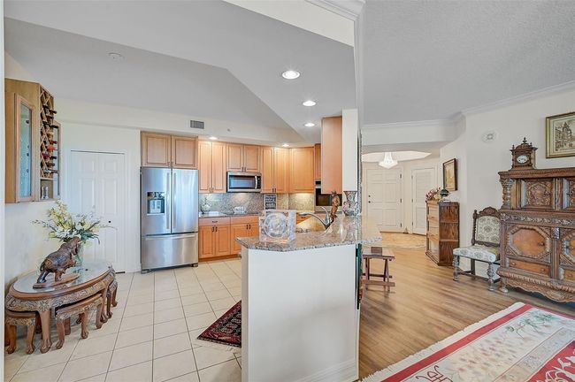 APT-502 - 409 N Point Rd, Condo with 3 bedrooms, 3 bathrooms and null parking in OSPREY FL | Image 12