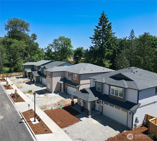 10675 Se 170th Pl, Renton, WA, 98055-8700 | Card Image