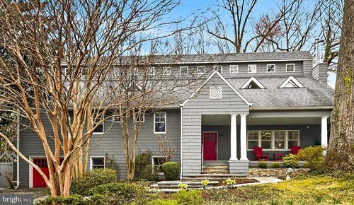 312 W Columbia St, FALLS CHURCH, VA, 22046-2646 | Card Image