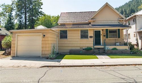 5505 Sacramento Ave, Dunsmuir, CA, 96025-2020 | Card Image