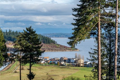 501 Vesper Way, Camano Island, WA, 98282-7632 | Card Image