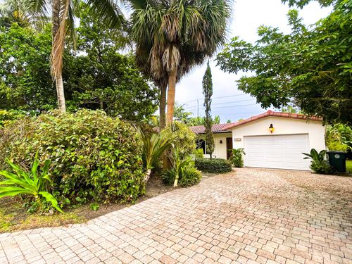 921 Nw 7th St, Boca Raton, FL, 33486-3421 | Card Image