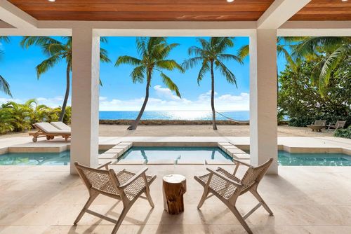 60 Ocean Front Dr, Key Largo, FL, 33037-4240 | Card Image