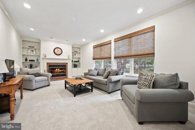 18 Navesink Dr, House other with 4 bedrooms, 3 bathrooms and null parking in Pennington NJ | Image 21