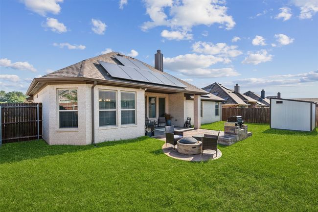 900 E 5 Th St, House other with 4 bedrooms, 2 bathrooms and null parking in Springtown TX | Image 25