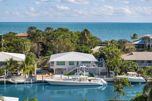 344 E Seaview Dr, Duck Key, FL, 33050-3820 | Card Image