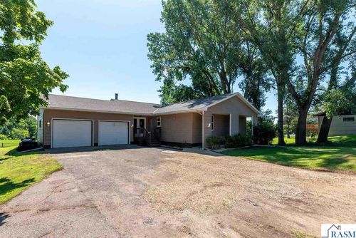 33385 Sibley Heights Ln, Le Sueur, MN, 56058-3338 | Card Image