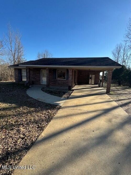 65 Rhodes Ln, Benton, MS, 39039-6002 | Card Image