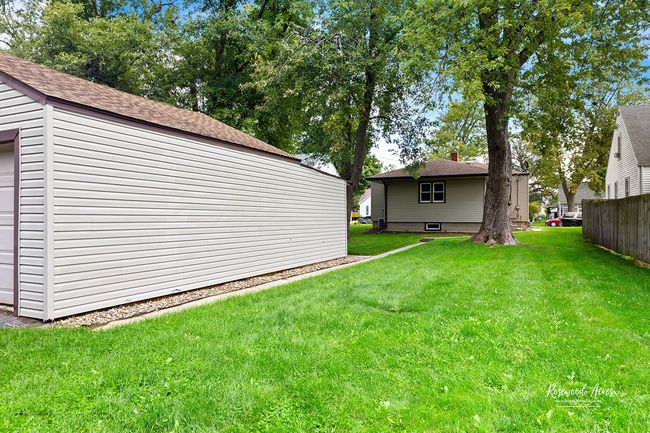 675 S Yates Ave, House other with 2 bedrooms, 2 bathrooms and 2 parking in Kankakee IL | Image 18