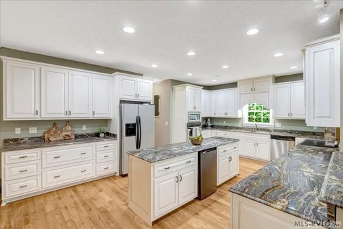 691 Hawks Nest Dr, Bracey, VA, 23919-2054 | Card Image