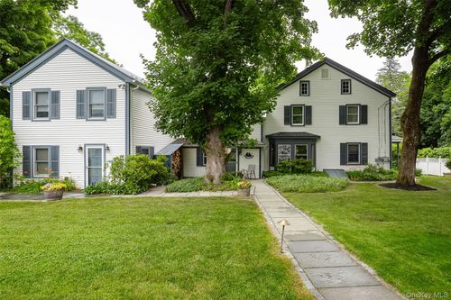 2327 Salt Point Tpke, Clinton Corners, NY, 12514-2031 | Card Image