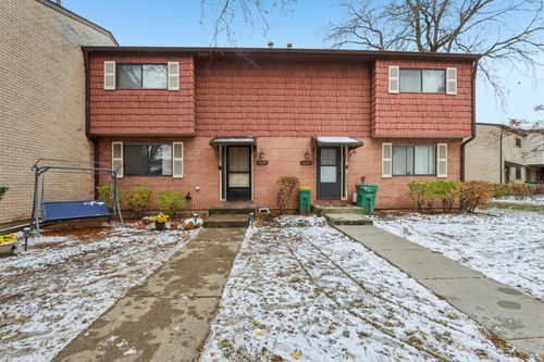 1637 Tahoe Circle Dr, Wheeling, IL, 60090-5137 | Card Image