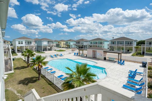 111 Great Chagos, Rockport, TX, 78382-3779 | Card Image