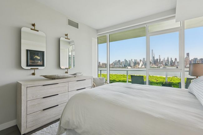 APT-305 - 800 Ave At Port Imperial Blvd, Condo with 3 bedrooms, 3 bathrooms and null parking in Weehawken NJ | Image 18