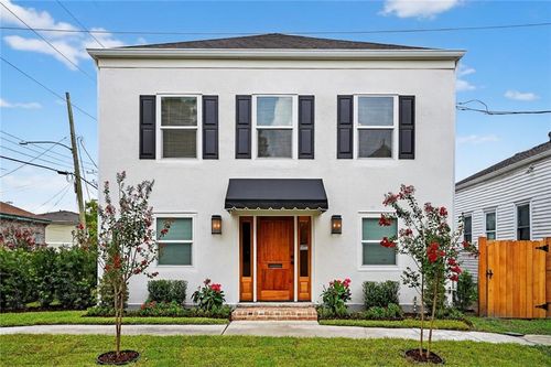 4300 Annunciation St, New Orleans, LA, 70115-1439 | Card Image