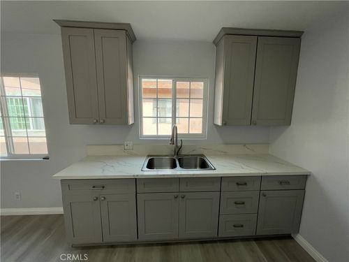 409 Calle Cinco, Montebello, CA, 90640-5650 | Card Image