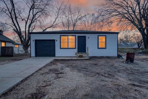 2814 Marshall St, Rockford, IL, 61109-1339 | Card Image