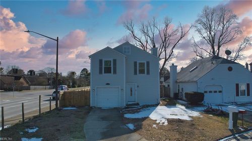 5301 Glenville Cir, Virginia Beach, VA, 23464-5441 | Card Image