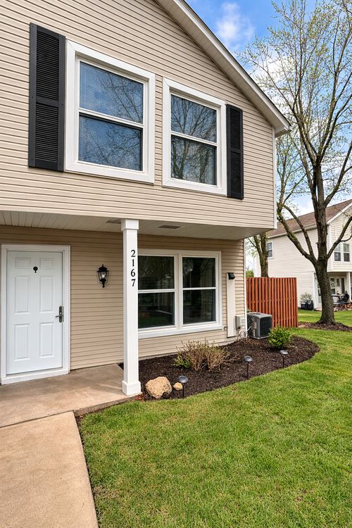 2167-2167 N Heather Ln, Palatine, IL, 60074-1370 | Card Image