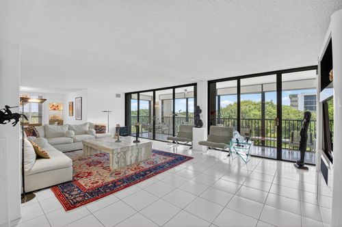 apt-354-20090 Boca West Dr, Boca Raton, FL, 33434-5235 | Card Image