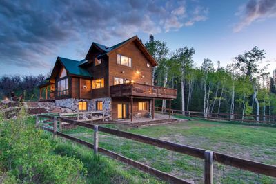 27925 Echo Valley Lane, House other with 4 bedrooms, 4 bathrooms and null parking in Steamboat Springs CO | Image 2