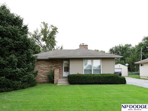 6830 Pacific Street, Omaha, NE, 68106 | Card Image
