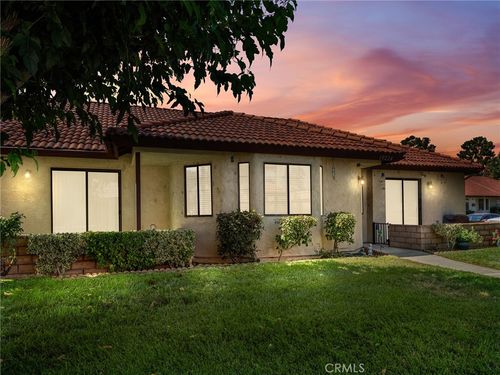19224 Cottonwood Dr, Apple Valley, CA, 92308-8922 | Card Image