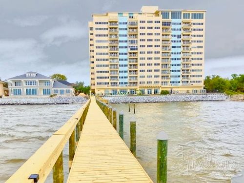 1002-825 Bayshore Dr, Pensacola, FL, 32507-3469 | Card Image