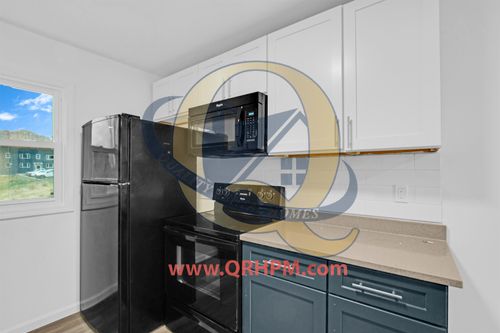 359 Sheffield Apt. E Avenue, Flint, MI, 48503 | Card Image