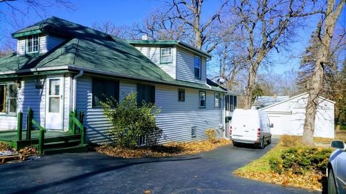 94 E Lakeview Ave, Round Lake Beach, IL, 60073-2798 | Card Image
