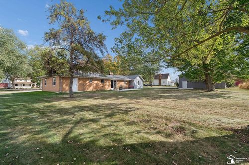 7555 Sylvania Petersburg Rd, Ottawa Lake, MI, 49267-9548 | Card Image