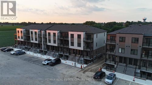 32-940 St David Street N, Centre Wellington (Fergus), ON, N1M0L7 | Card Image