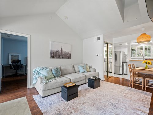 205-6220 Bentwood Trl, Dallas, TX, 75252-5152 | Card Image