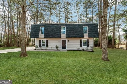 4239 Midway Dr, Douglasville, GA, 30134-2628 | Card Image