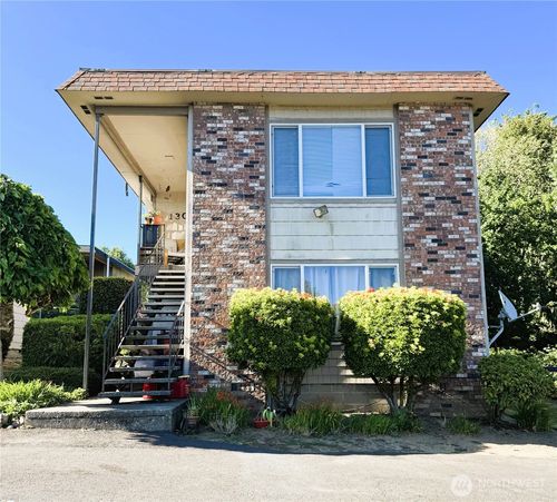 1303 Holly St, Kelso, WA, 98626-4740 | Card Image