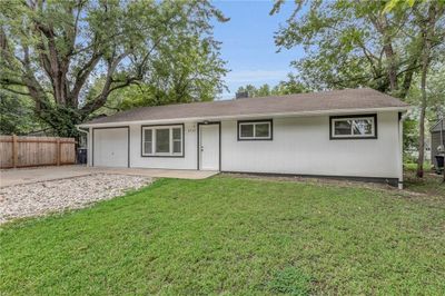 View of front of home with a front yard | Image 3