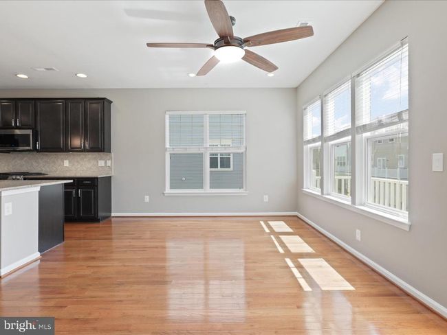 43965 Eastgate View Dr, Townhouse with 4 bedrooms, 3 bathrooms and null parking in CHANTILLY VA | Image 33