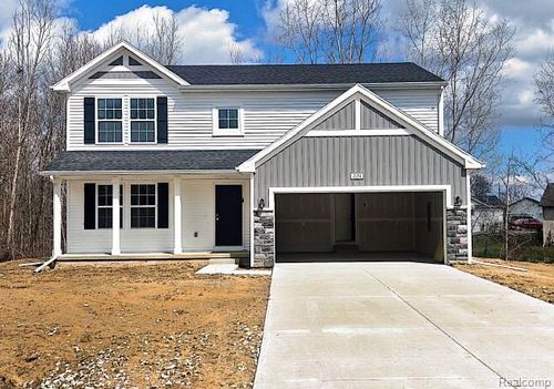 2251 Plum Tree Ct, Burton, MI, 48519-1567 | Card Image