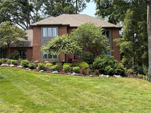 4063 Dunoon Cir Nw, Canton, OH, 44718-2248 | Card Image