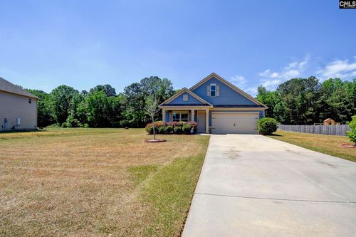 325 Harvester Loop, Hopkins, SC, 29061-4002 | Card Image