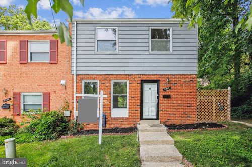 6356 Eighth Cir, Alexandria, VA, 22312-1902 | Card Image